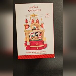 Hallmark Keepsake Ornament Where Dreams Become